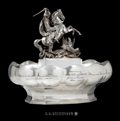 J. C. Klinkosch – centrepiece with three-dimensional depiction of Saint Georg as dragon slayer, - Imperial Court Memorabilia and Historical Objects