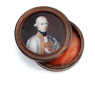 A covered box with portrait of Emperor Francis I (II) of Austria, - Imperial Court Memorabilia and Historical Objects