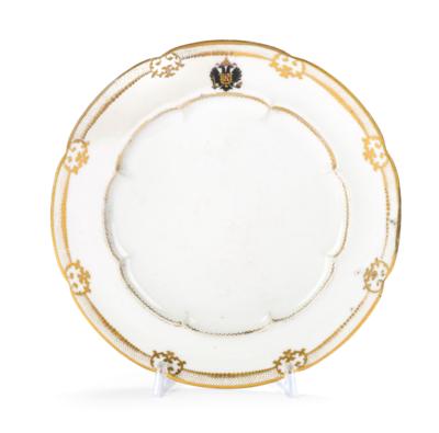 Imperial Austrian Court - a plate from the service with openwork gilt rim, - Casa Imperiale e oggetti d'epoca