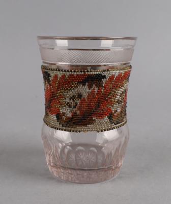 Biedermeier Glas mit Perlenband, Mitte 19. Jh., - Volkskunst, Skulpturen & Fayencen