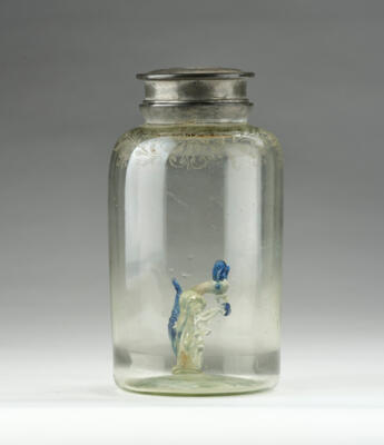Seltene Scherzflasche mit Eichhörnchen, - Antiques, folk art, sculptures & faience