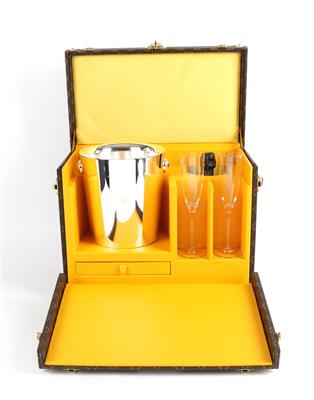 2019/10/01 Charity-Auction LOUIS VUITTON Boite Champagne for