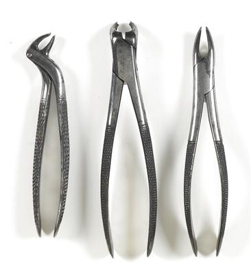 Three 19th century English Dental Forceps - Antique Scientific Instruments and Globes