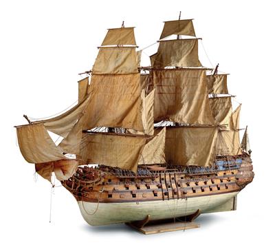 Großes Schiffsmodell des französischen Dreideckers "Le Sans Pareil" im Maßstab 1/40 - Historische wissenschaftliche Instrumente, Modelle und Globen