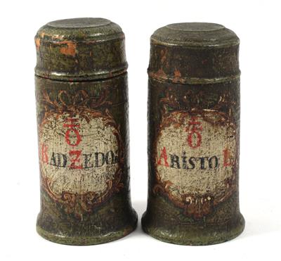 Two early 18th century turned wood Apothecary jars - Historické vědecké přístroje a globusy