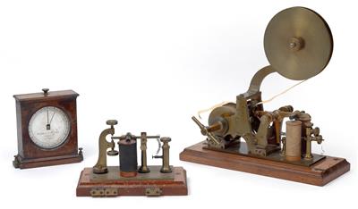 A Telegraph receiver, Johann Michael Ekling (1795–1876) - Historické vědecké přístroje a globusy, fotoaparáty