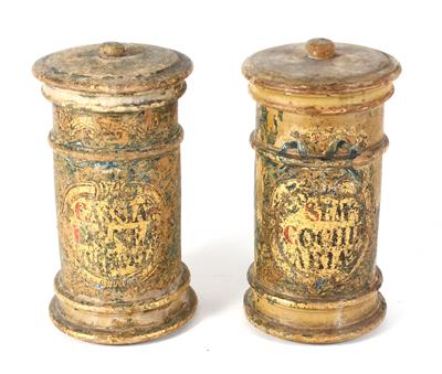 Two 18th century Apothecary Jars - Historische wissenschaftliche Instrumente und Globen - Klassische Fotoapparate und Zubehör