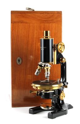 A large c. 1920 Carl Reichert Microscope - Strumenti scientifici e globi d'epoca - Macchine fotografiche