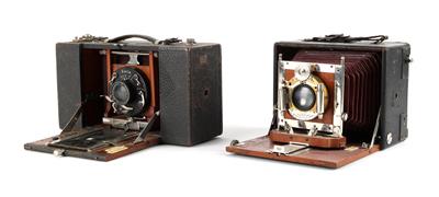 Zwei Laufbodenkameras - Antique Scientific Instruments and Globes - Cameras