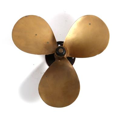 A brass marine Propeller - Historické vědecké přístroje, globusy a fotoaparáty