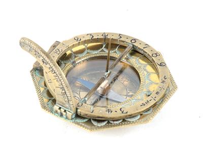 An equinoctial compass Sundial - Historické vědecké přístroje, globusy a fotoaparáty