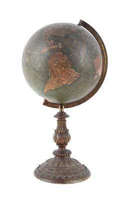 Erdglobus von Adami/Kiepert - Historische wissenschaftliche Instrumente, Globen und Fotoapparate