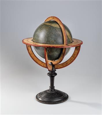 A 19th century French celestial Globe - Strumenti scientifici e globi d'epoca; Macchine fotografiche d'epoca e accessori