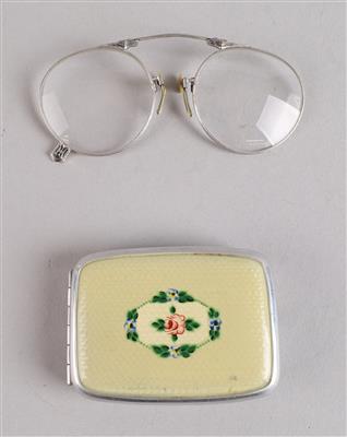Lorgnette/Klemmer - Uhren, Technik, Kuriositäten & eine Sammlung historischer Brillen