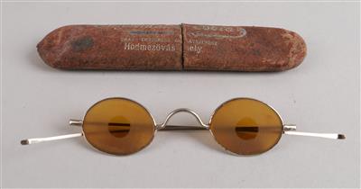 Schiessbrille (Schützenbrille) - Uhren, Technik, Kuriositäten & eine Sammlung historischer Brillen