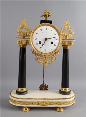 Louis XVI Marmor Kaminuhr, - Clocks, Science, Curiosities & Photographica