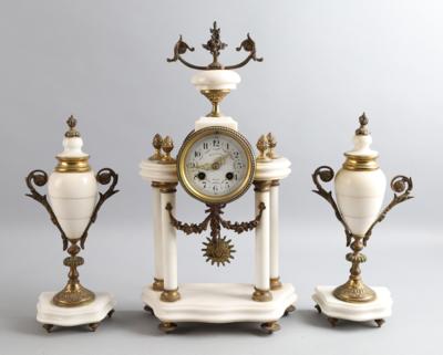 Historismus Marmor Kamingarnitur, "Bonnamy Sens", "Japy frères Paris", - Clocks, Science, Curiosities & Photographica