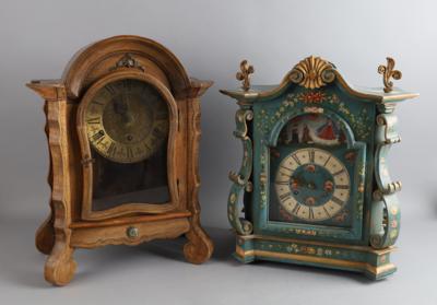 Konvolut: 2 provinzielle Kommodenuhren, - Clocks, Science, Curiosities & Photographica