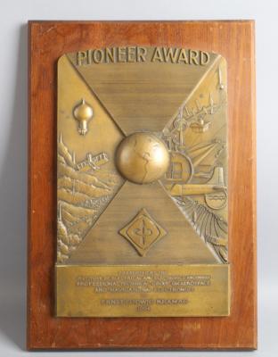 Luftfahrt: Pioneer Award für Ernst Ludwig Kramar (1903 Kladno b. Prag - 1978) - Uhren, Technik, Kuriositäten & Photographica