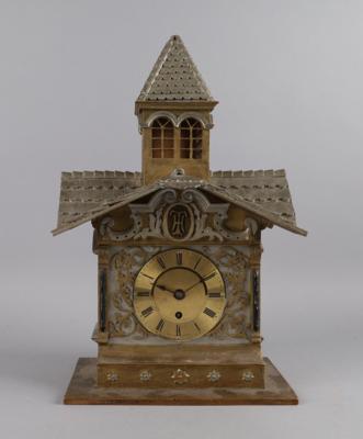 Holzkapelle mit Uhr, "Junghans Würtemberg", - Uhren, Technik, Kuriositäten & Photographica