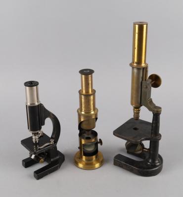 Drei Mikroskope - Clocks, Science, Curiosities & Photographica