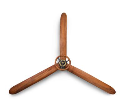 Flugzeugpropeller und Steuerrad um 1915 - Clocks, Science, Curiosities & Photographica