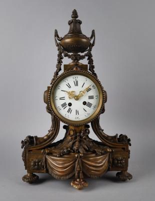 Historismus Bronzekaminuhr, - Clocks, Science, Curiosities & Photographica