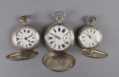 Konvolut: 3 Jahrhundertwende Doppelmantel Taschenuhren, - Clocks, Science, Curiosities & Photographica