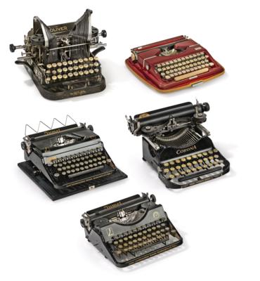 5 Schreibmaschinen: - Psací a počítací stroje