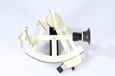 Yachtsextant, VEB Freiberger Präzisionsmechanik - Uhren, Technik, Kuriositäten & Fotografica