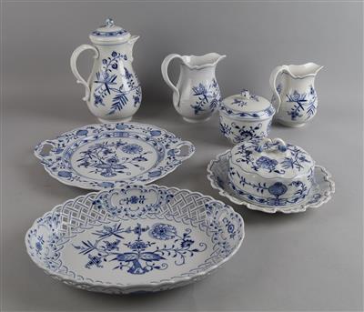 Zwiebelmuster-Kaffeeservice, Meißen, - Decorative Porcelain and Silverware