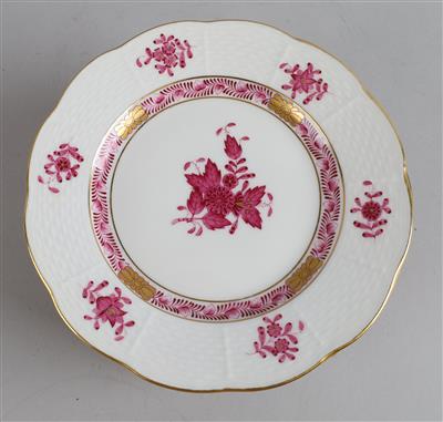 Herend - 11 kleine Dessertteller Dm. 15 cm, - Decorative Porcelain and Silverware