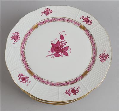 Herend - 8 Speiseteller, - Decorative Porcelain and Silverware