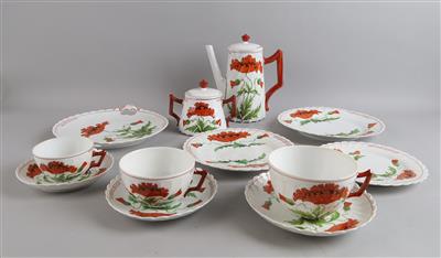 Serviceteile für Kaffee, Tee, und Mocca mit roten Mohnblumen, Thurn, - Decorative Porcelain and Silverware
