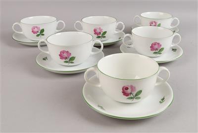 Bouillontassen mit Untertassen und Wiener Rose - Decorative Porcelain and Silverware