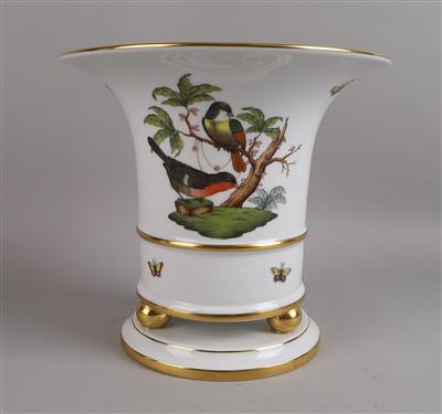 Sockelvase, Herend, - Decorative Porcelain and Silverware