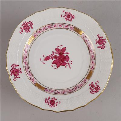 Herend - 12 kleinde Dessertteller, - Decorative Porcelain & Silverware