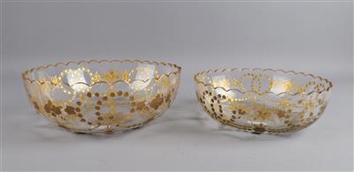 2 Schüsseln, - Decorative Porcelain and Silverware