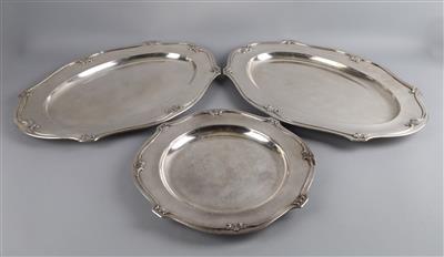 Berndorf - 2 ovale und 1 runde Platte, - Decorative Porcelain & Silverware