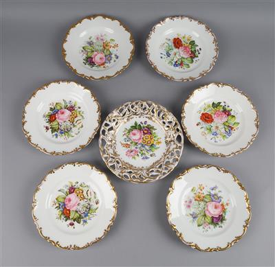 6 Blumenteller, 1 Gitterteller, Pirkenhammer um 1850, - Porcellana decorativa e argenteria