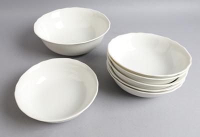 Augarten - 1 Salatschüssel Dm. 21 cm, 6 Salatschüsserl Dm. 16,5 cm, - Decorative Porcelain & Silverware