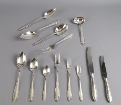 Berndorf - Vorspeise ud Hauptspeisebesteck für 12 Personen, - Decorative Porcelain & Silverware