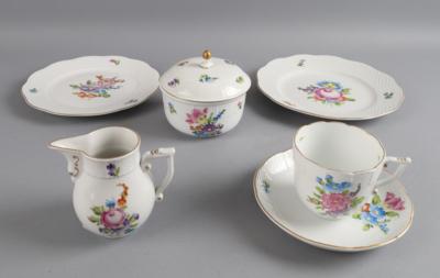 Kaffeeserviceteile: - Decorative Porcelain & Silverware