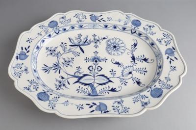 Meissen Zwiebelmuster Platte, - Decorative Porcelain & Silverware