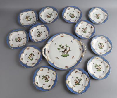 Herend - 12 kleine Dessertteller, 1 Henkeltablett, - Decorative Porcelain and Silverware