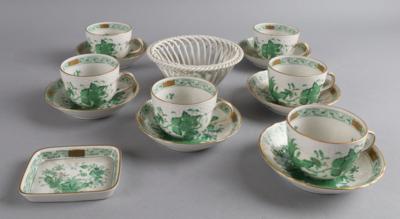 Herend- Mokkaserviceteile, - Decorative Porcelain and Silverware