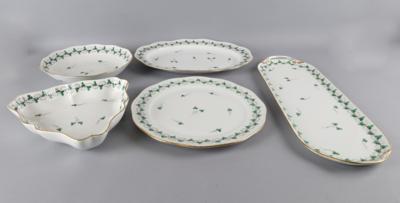 Herend - 1 Sandwich-, 1 ovale, 1 runde Platte, 2 Schüsseln, - Decorative Porcelain & Silverware