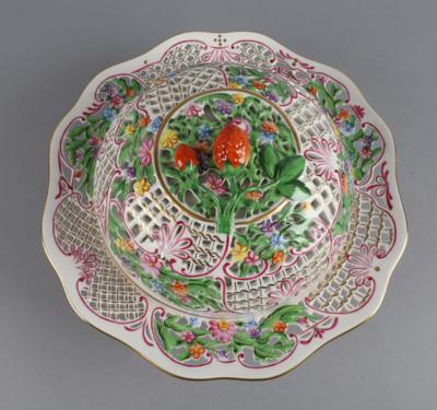 Herend Deckelschüssel, - Decorative Porcelain and Silverware