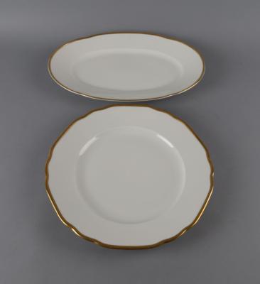 Augarten - 1 runde u. 1 ovale Platte, - Decorative Porcelain & Silverware