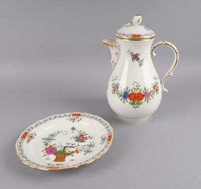 Meissen Kaffeekanne und Dessertteller, - Decorative Porcelain & Silverware